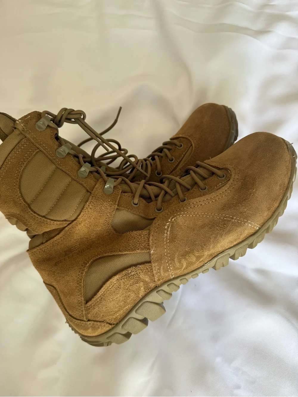 Belleville Men's Hot Weather Hybrid Assault Boots - Coyote Brown size 12 men